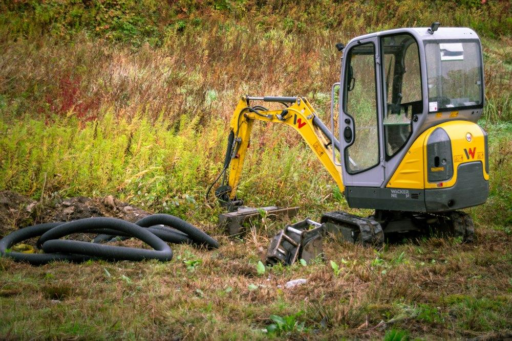 Mini Excavator 1.7t - photo 1